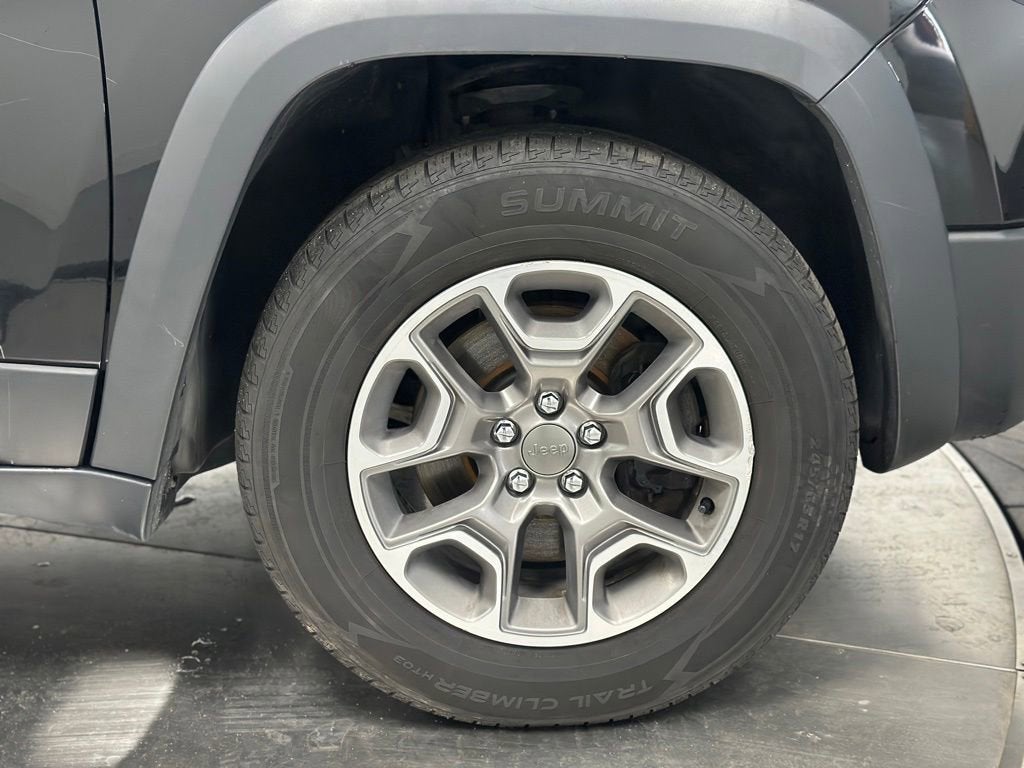 2020 Jeep Cherokee Trailhawk