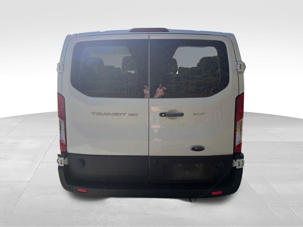 2024 Ford Transit Passenger Wagon XL