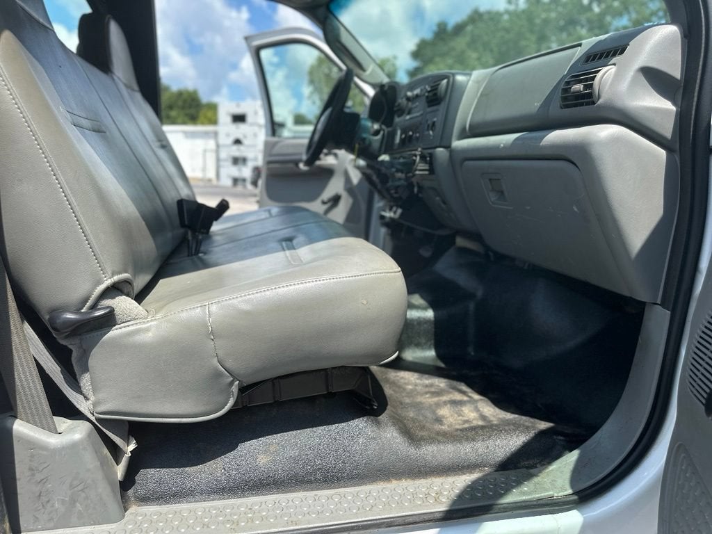 2005 Ford Super Duty F-250 XL