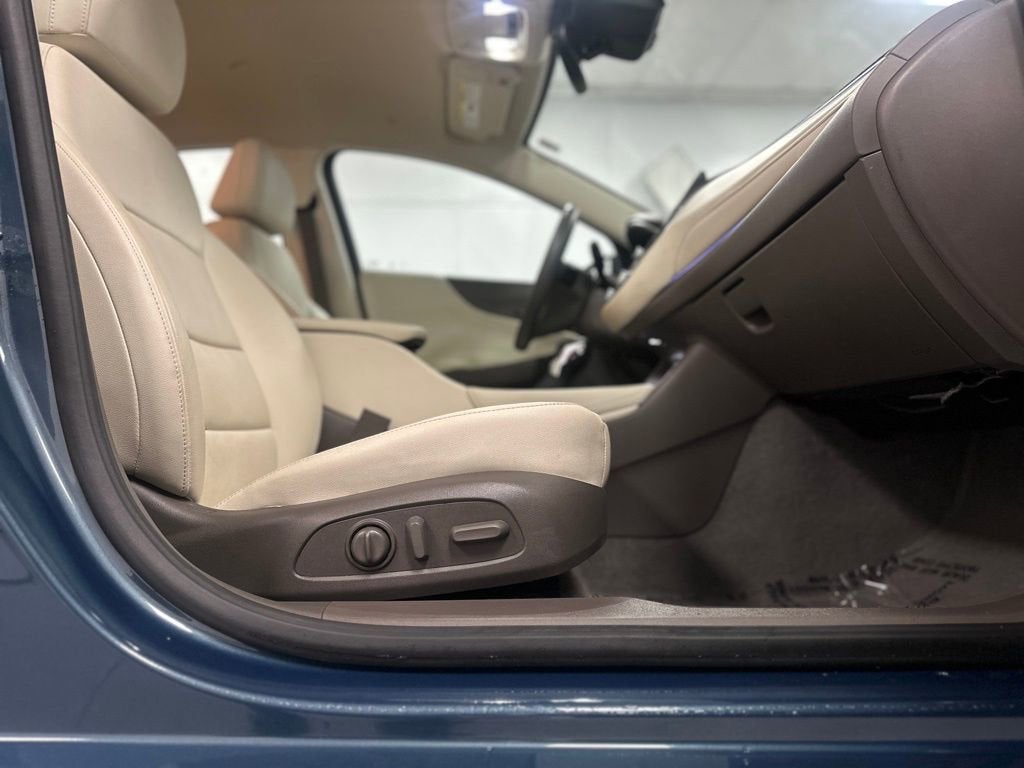 2024 Chevrolet Malibu 2LT