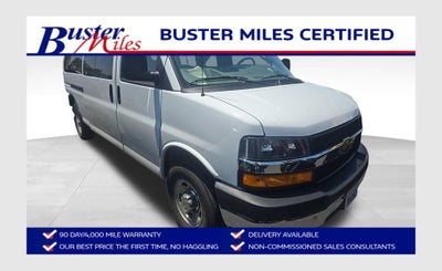 2025 Chevrolet Express Passenger 1LT