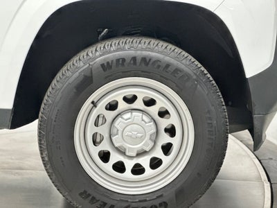 2024 Chevrolet Colorado WT