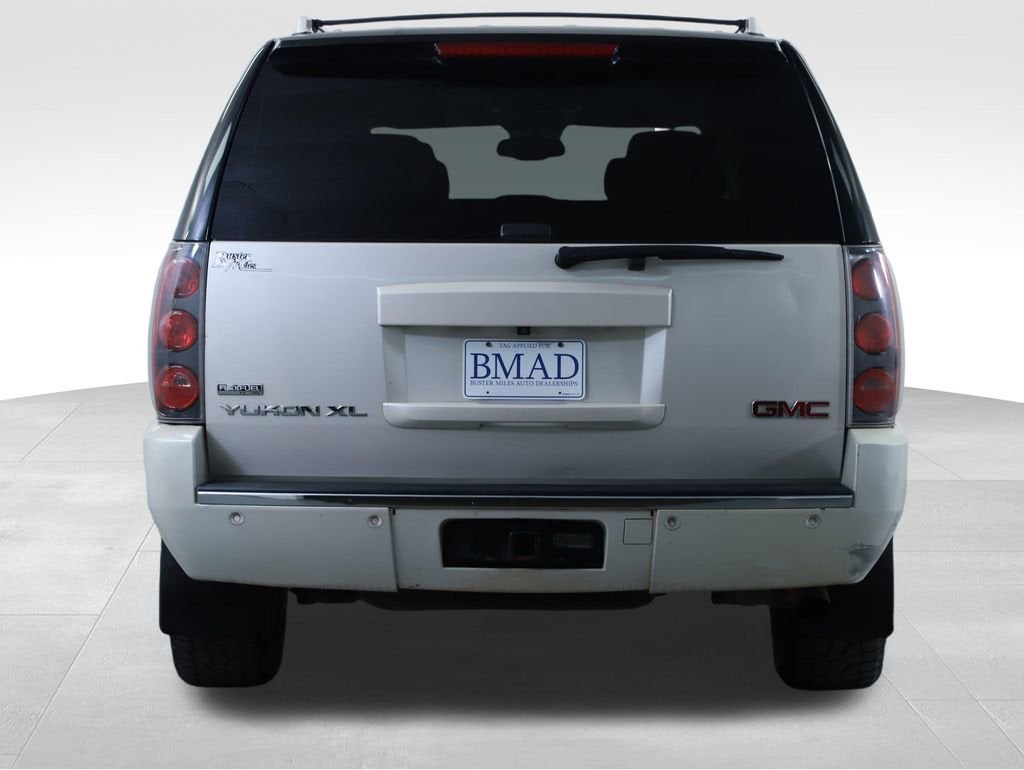 2011 GMC Yukon XL Denali