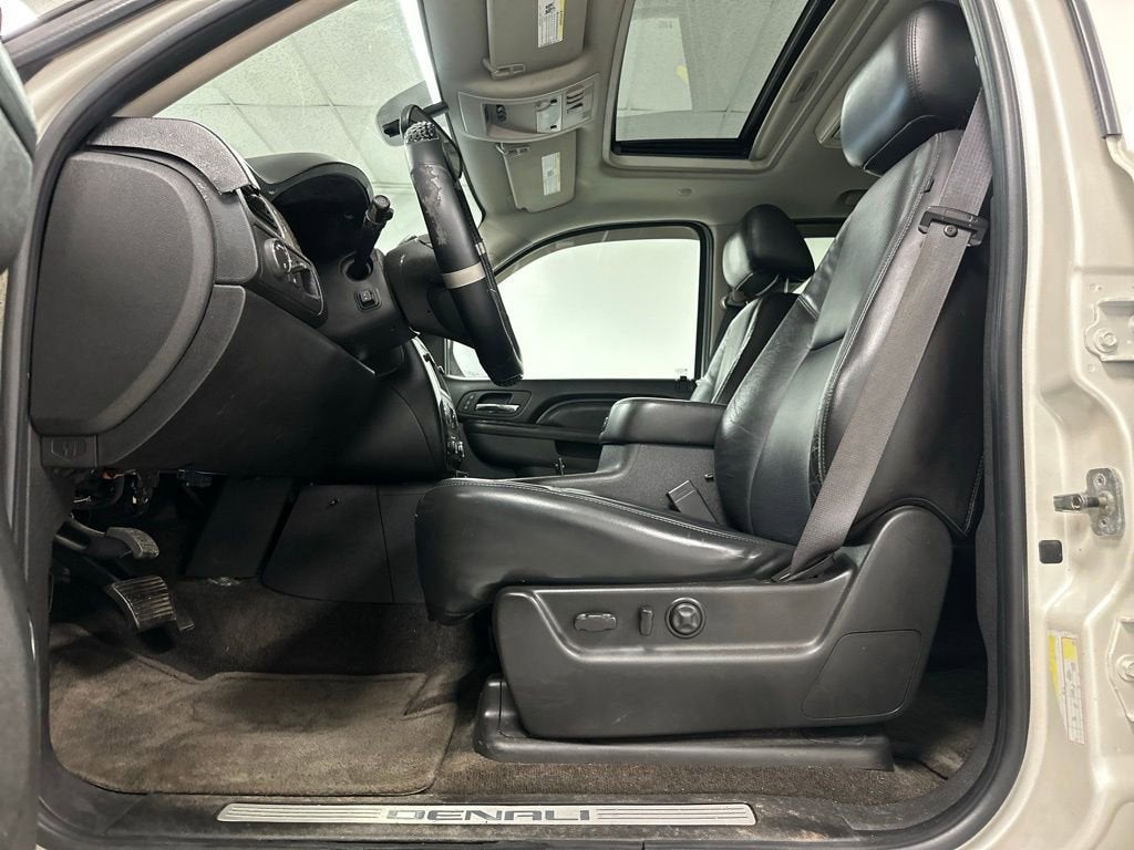 2011 GMC Yukon XL Denali