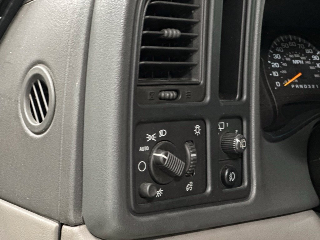 2006 Chevrolet Suburban LS