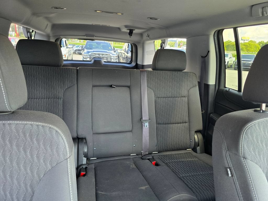 2016 Chevrolet Suburban LS