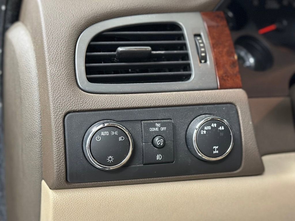 2011 Chevrolet Suburban LTZ