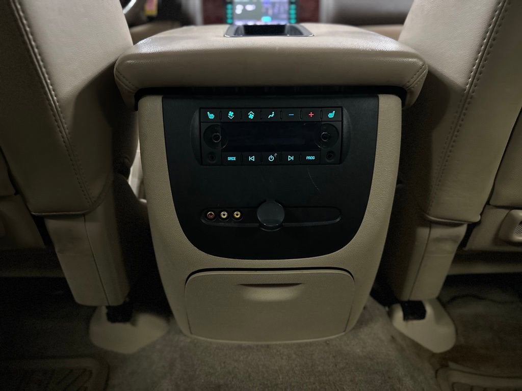 2011 Chevrolet Suburban LTZ