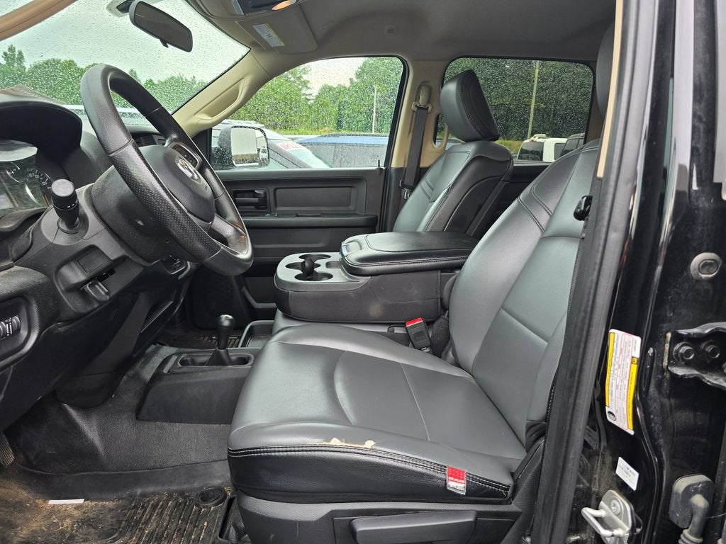 2020 RAM 2500 Tradesman Crew Cab 4x4 6'4" Box