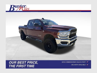 2019 RAM 2500 Tradesman Crew Cab 4x4 6'4" Box