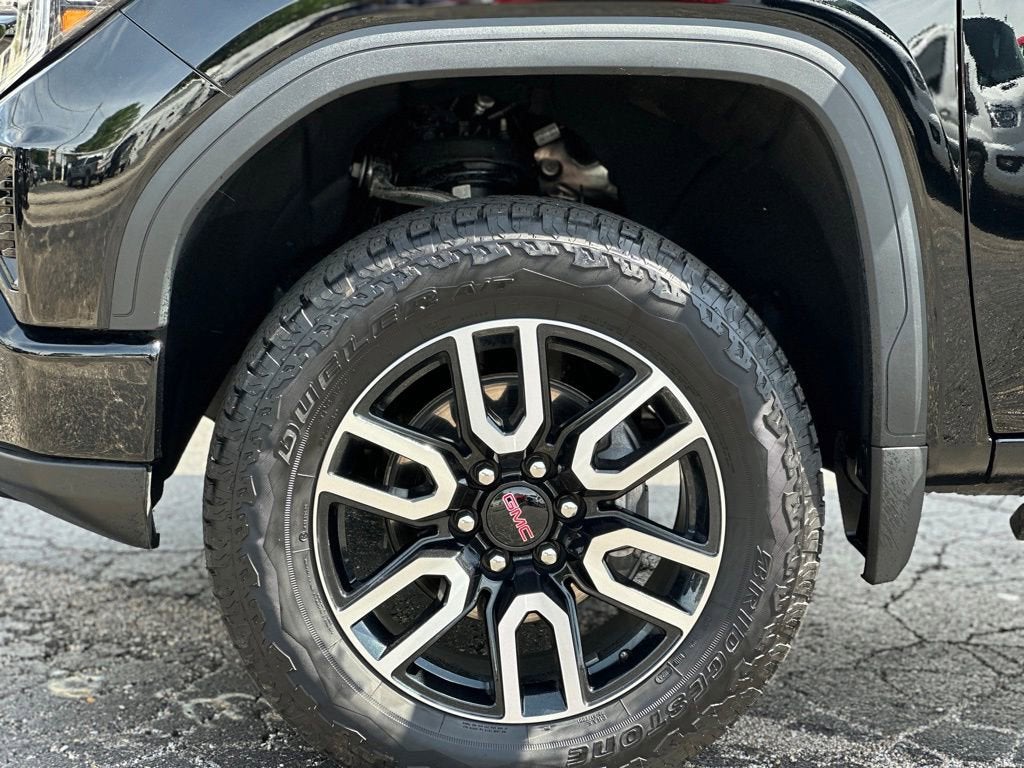 2025 GMC Sierra 1500 AT4
