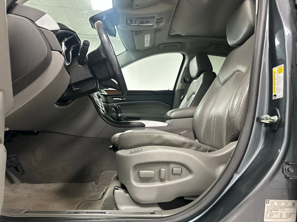 2011 Cadillac SRX Luxury Collection