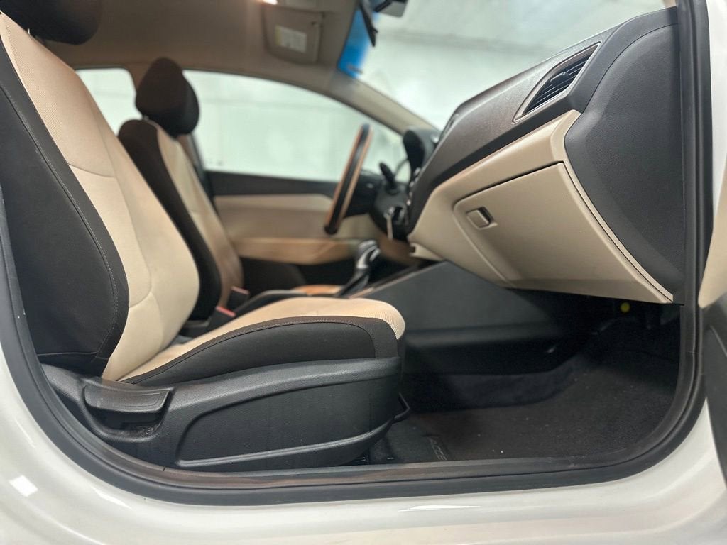 2018 Hyundai Accent SE