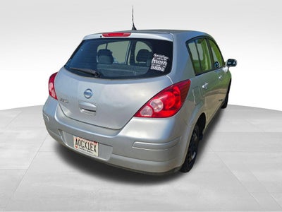 2011 Nissan Versa 1.8S