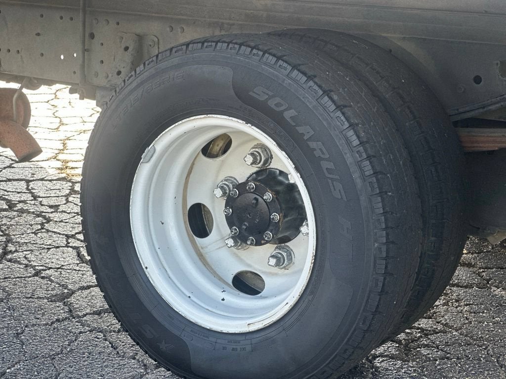 2004 Isuzu W3S042 NPR GAS REG Base