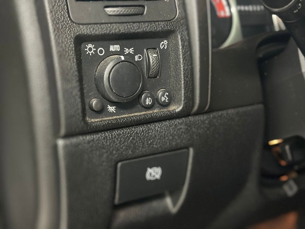 2006 HUMMER H3 Base