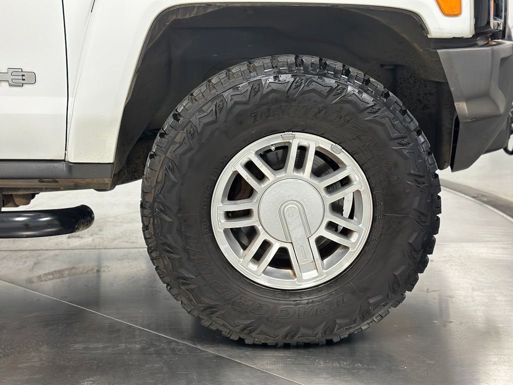 2006 HUMMER H3 Base