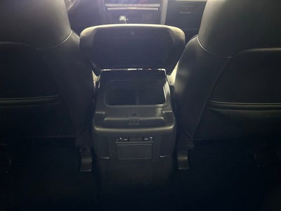 2022 Nissan Armada SV