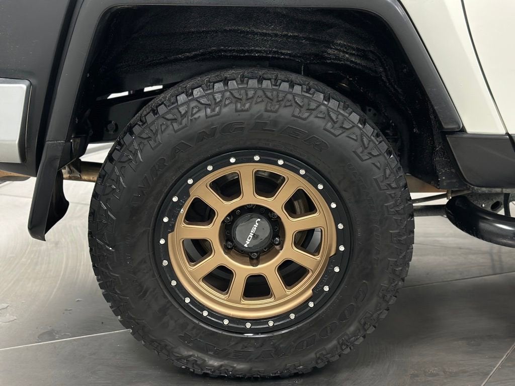 2013 Toyota FJ Cruiser Base