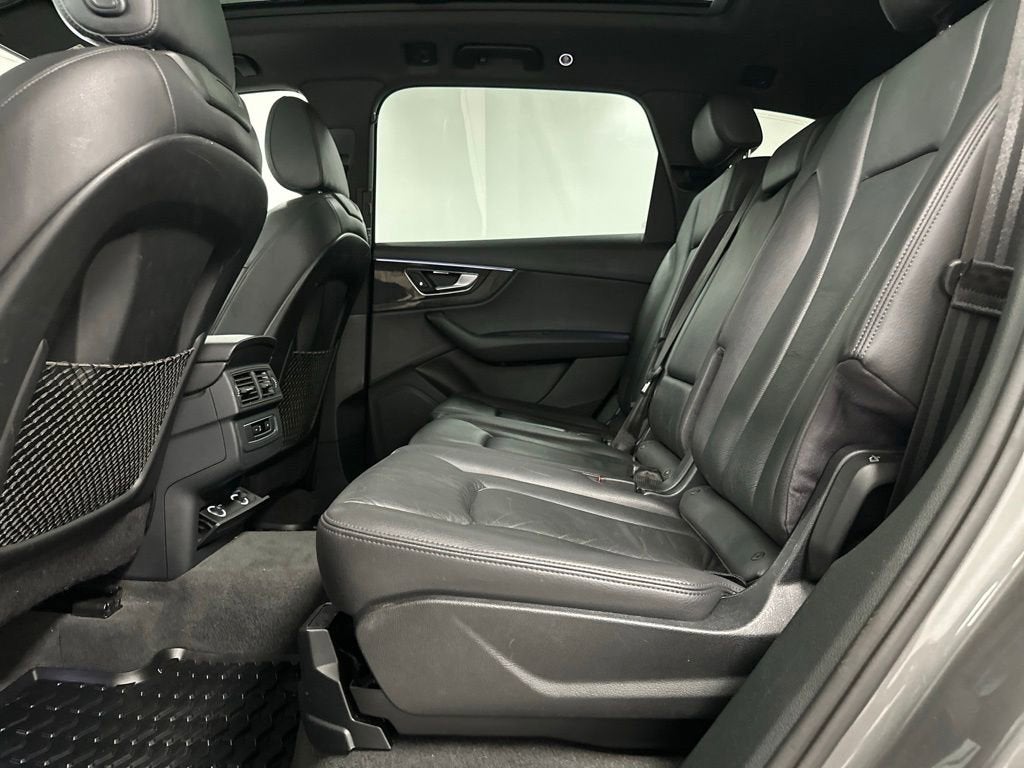 2017 Audi Q7 Premium Plus