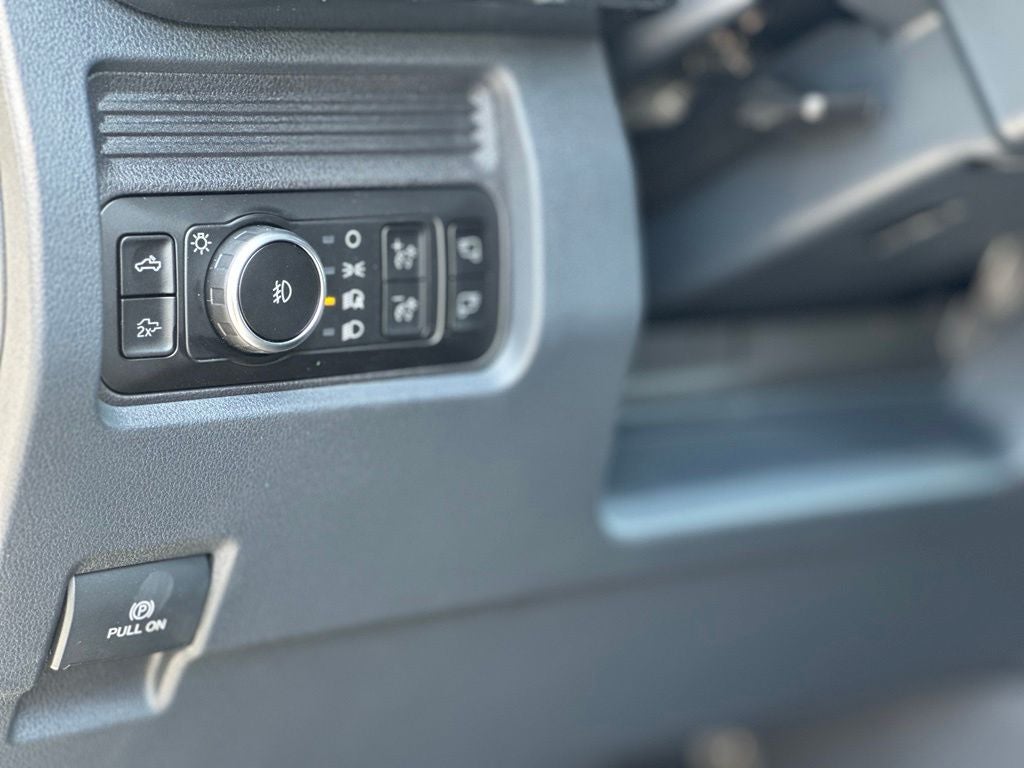2027 Ford F-Series Sd F250 4X4 CREW/C