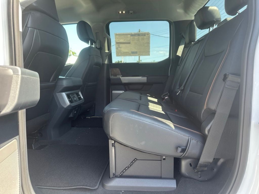 2027 Ford F-Series Sd F250 4X4 CREW/C