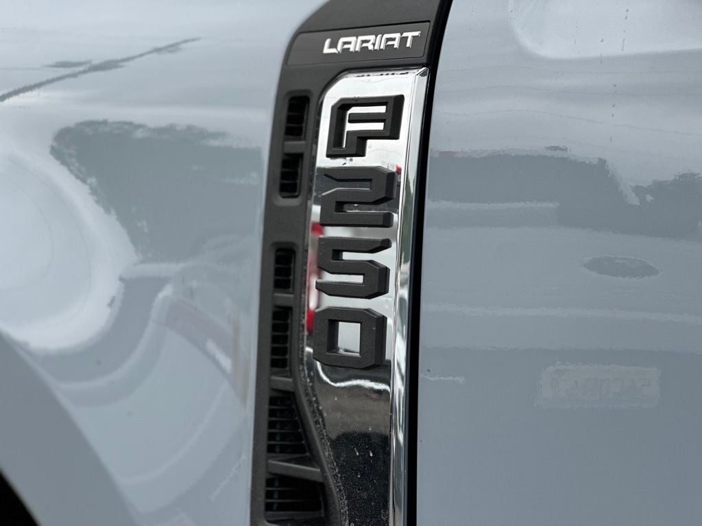 2026 Ford Super Duty F-250® Lariat®