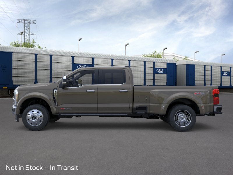 2026 Ford Super Duty F-450® Lariat®