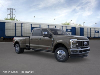 2026 Ford Super Duty F-450® Lariat®