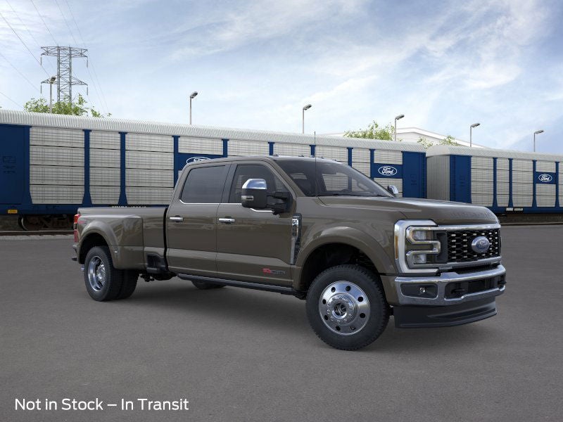 2026 Ford Super Duty F-450® Lariat®