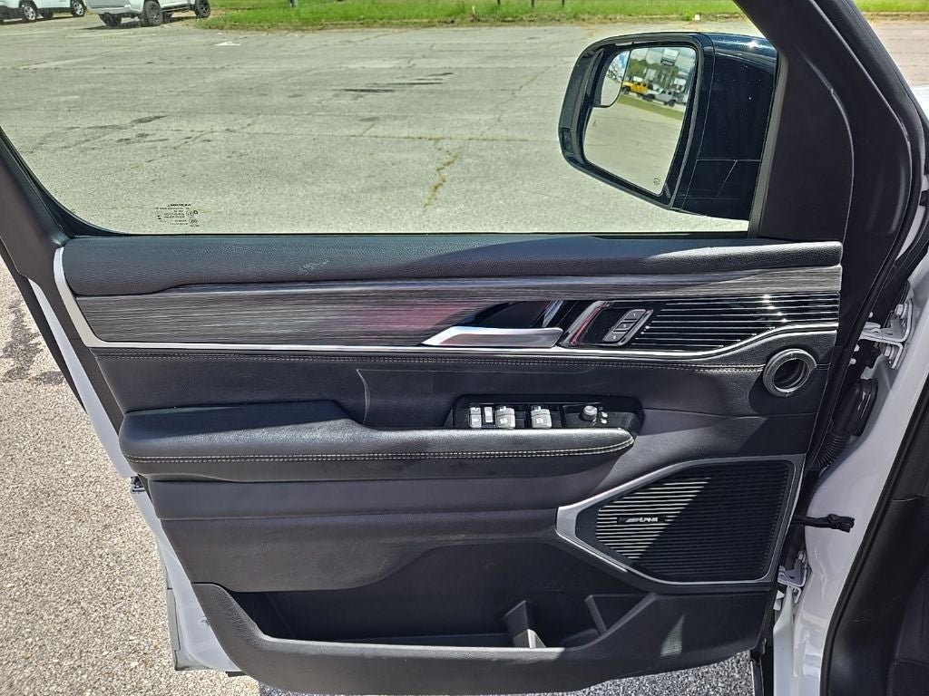 2024 Jeep Wagoneer Series II