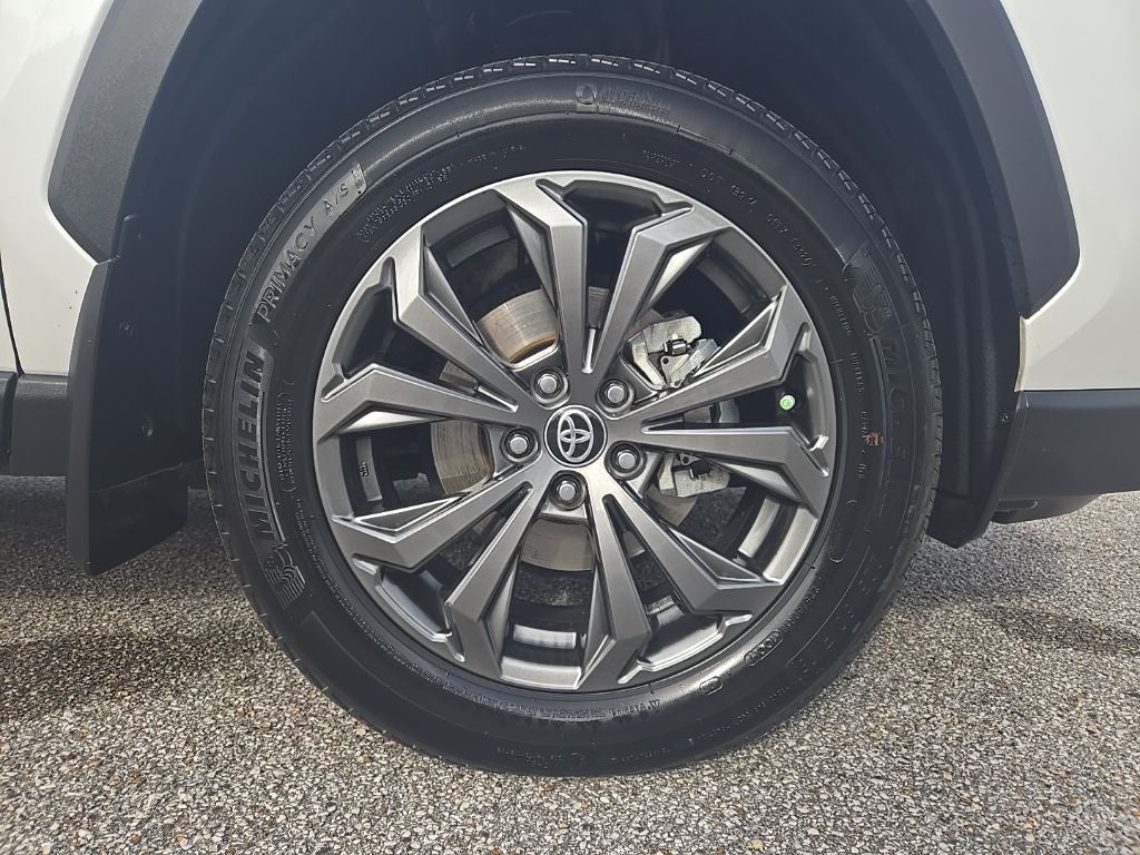 2024 Toyota RAV4 Hybrid XLE Premium