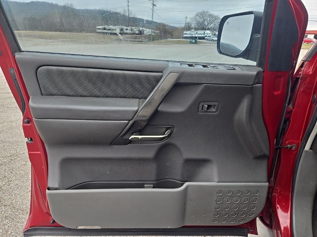 2006 Nissan Armada SE