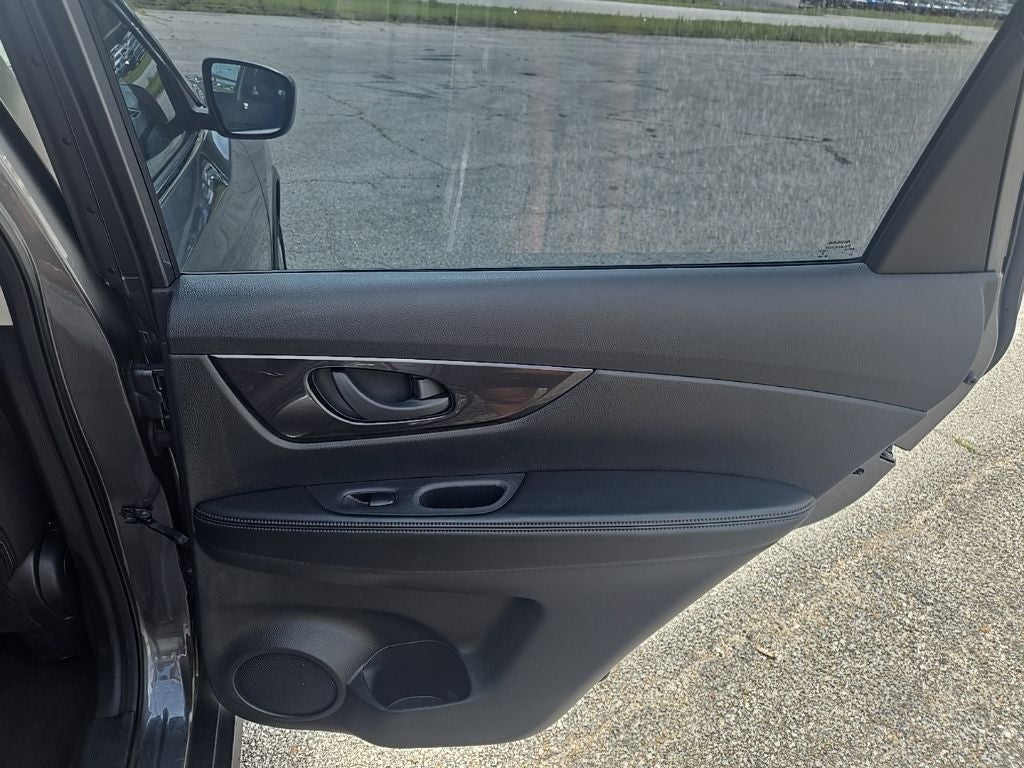 2020 Nissan Rogue S