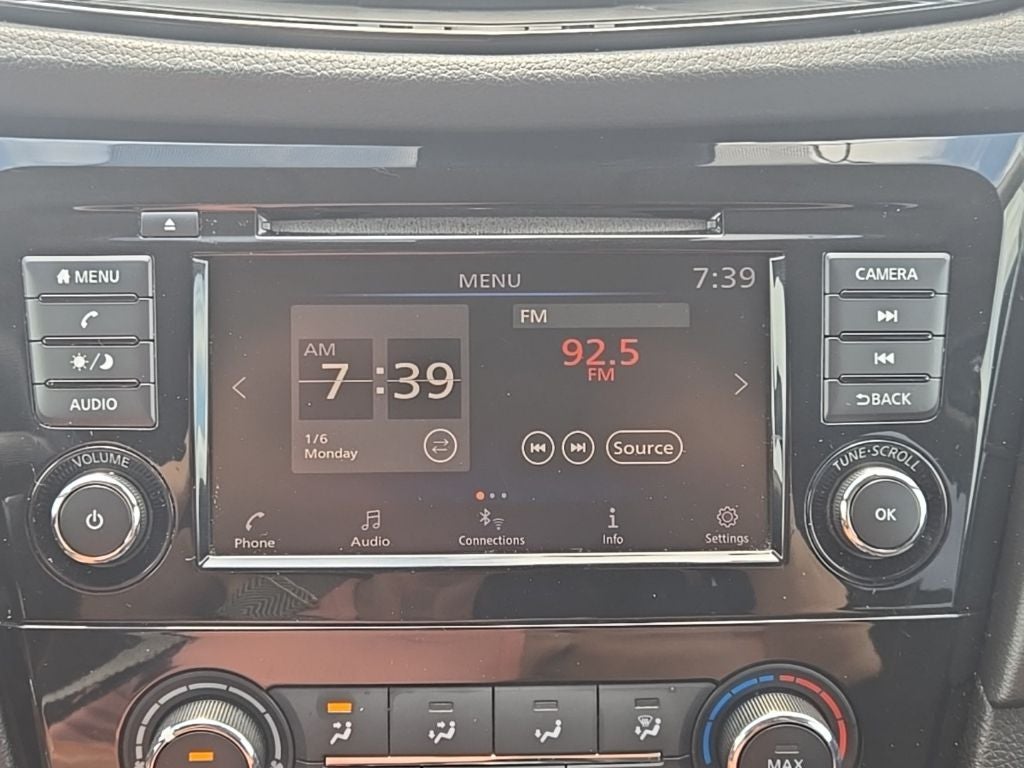 2020 Nissan Rogue S