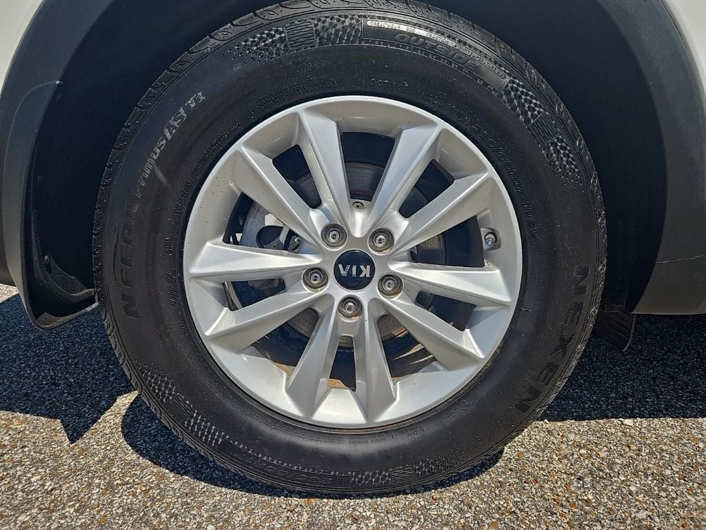 2020 Kia Sorento LX
