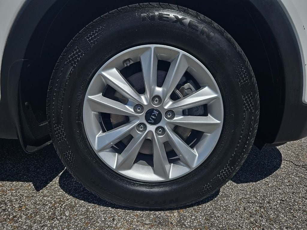 2020 Kia Sorento LX