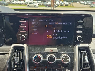2022 Kia Sorento LX
