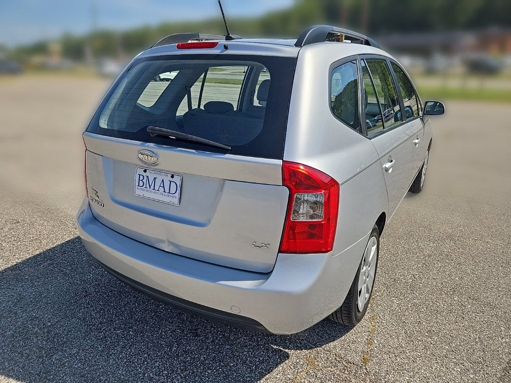 2009 Kia Rondo LX