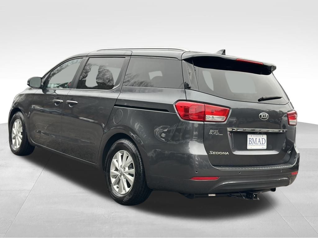 2016 Kia Sedona LX