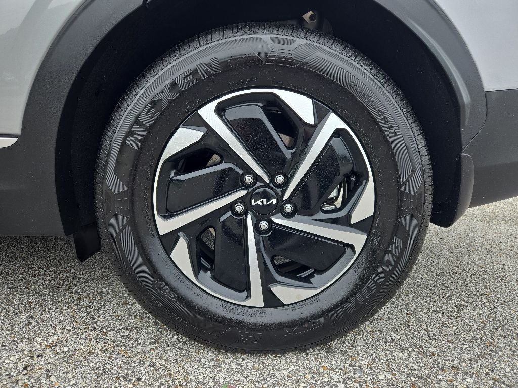 2025 Kia Sportage Hybrid LX