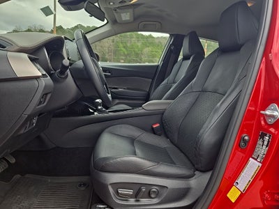 2022 Toyota C-HR Limited