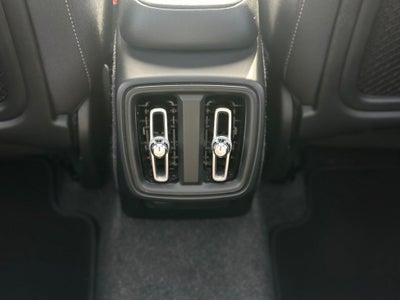 2024 Volvo XC40 B5 Core