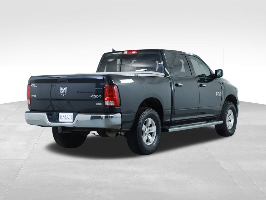 2016 RAM 1500 SLT