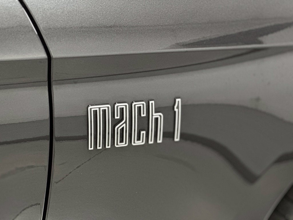 2022 Ford Mustang Mach 1