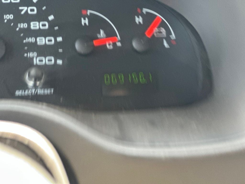 2008 Ford E-350SD Starcraft Bus