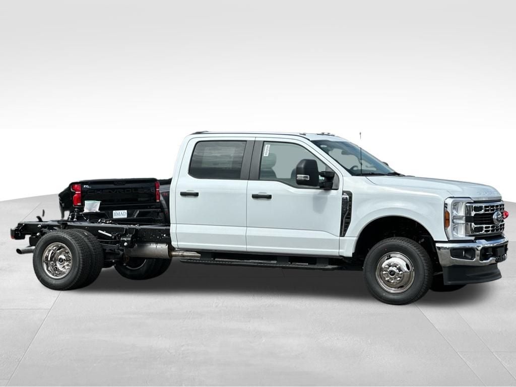 2026 Ford F-350SD XL DRW