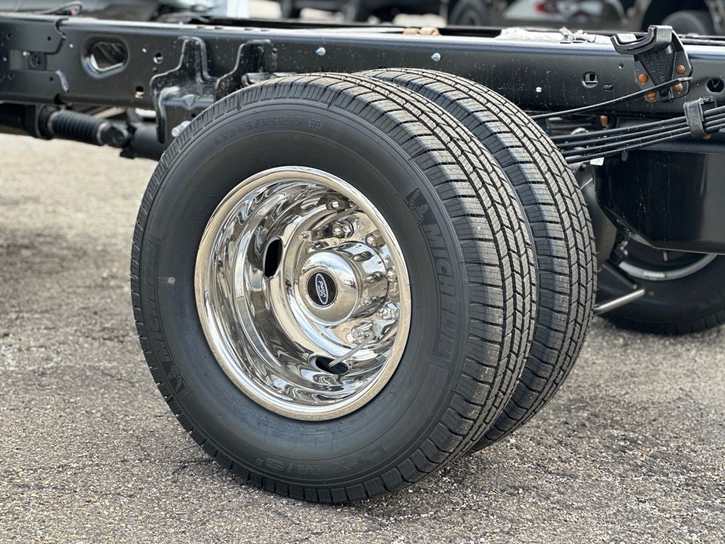 2026 Ford F-350SD XL DRW