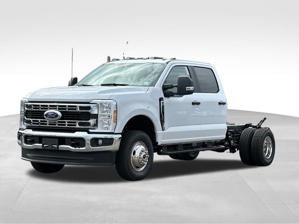 2026 Ford F-350SD XL DRW