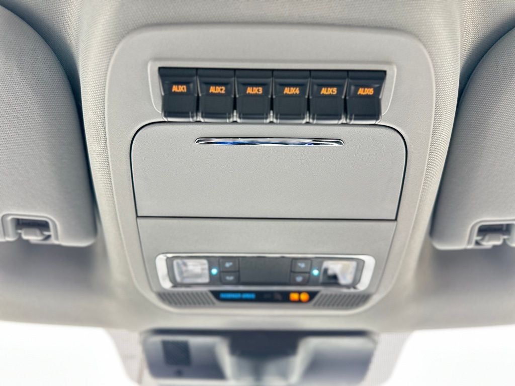 2026 Ford F-350SD Lariat DRW